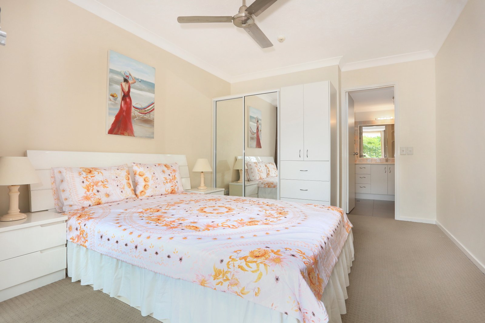 23/1 Paradise Island SURFERS PARADISE 12