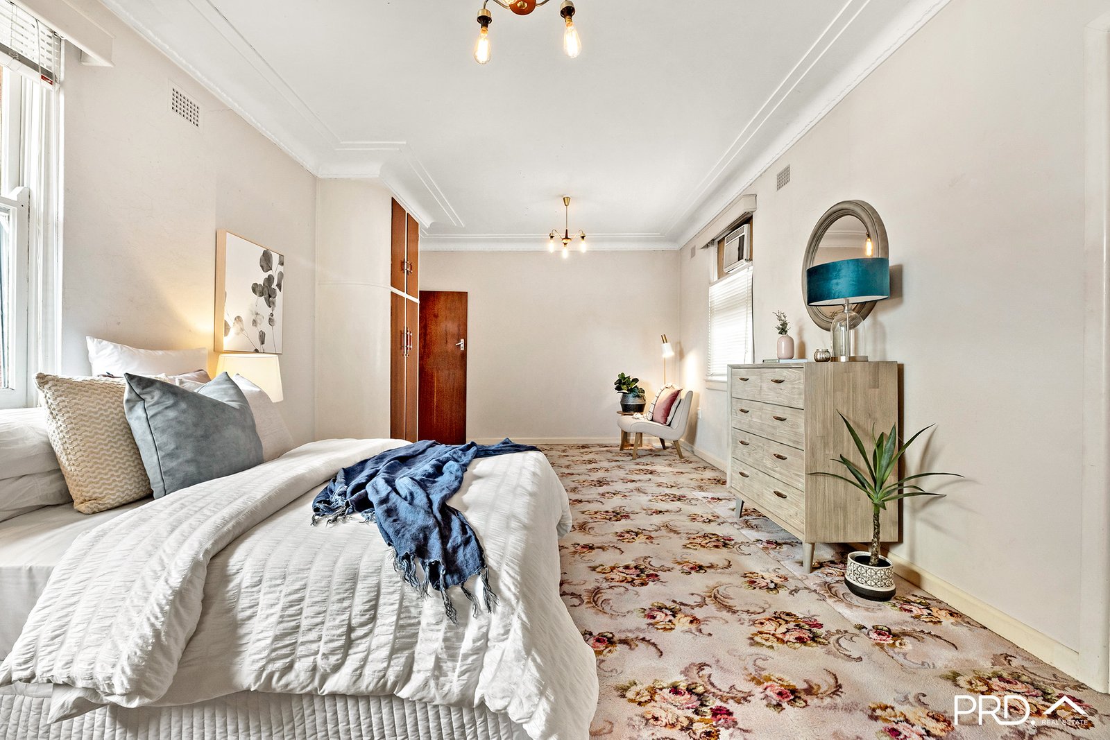 231 The Grand Parade MONTEREY 10