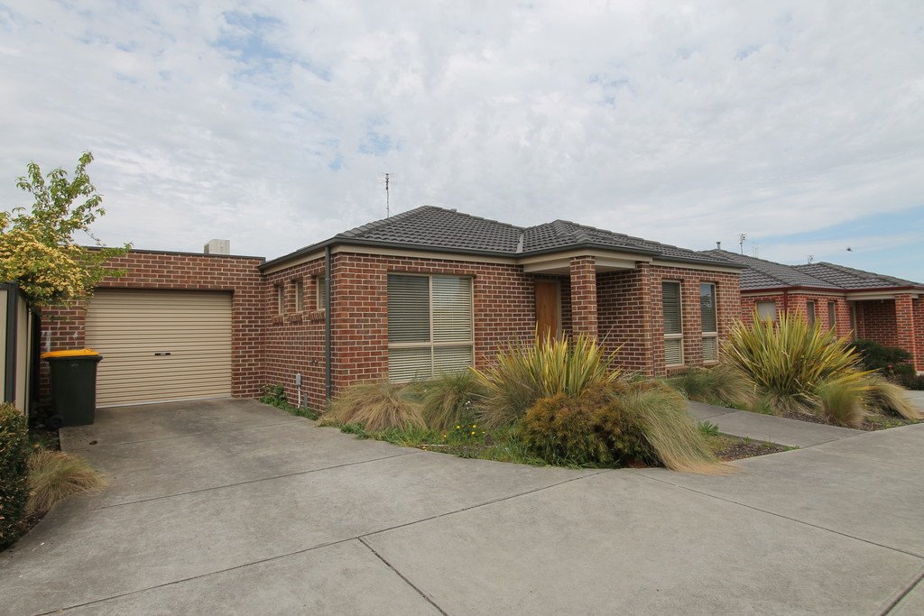 2/31 Victoria Street SEBASTOPOL 1