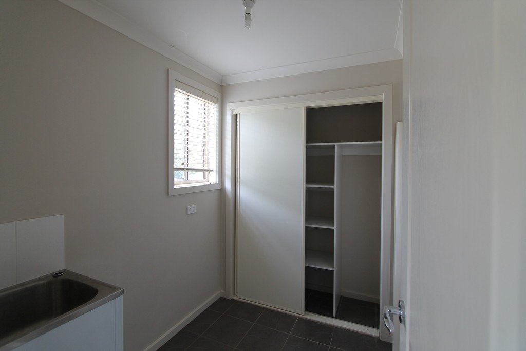 2/31 Victoria Street SEBASTOPOL 7