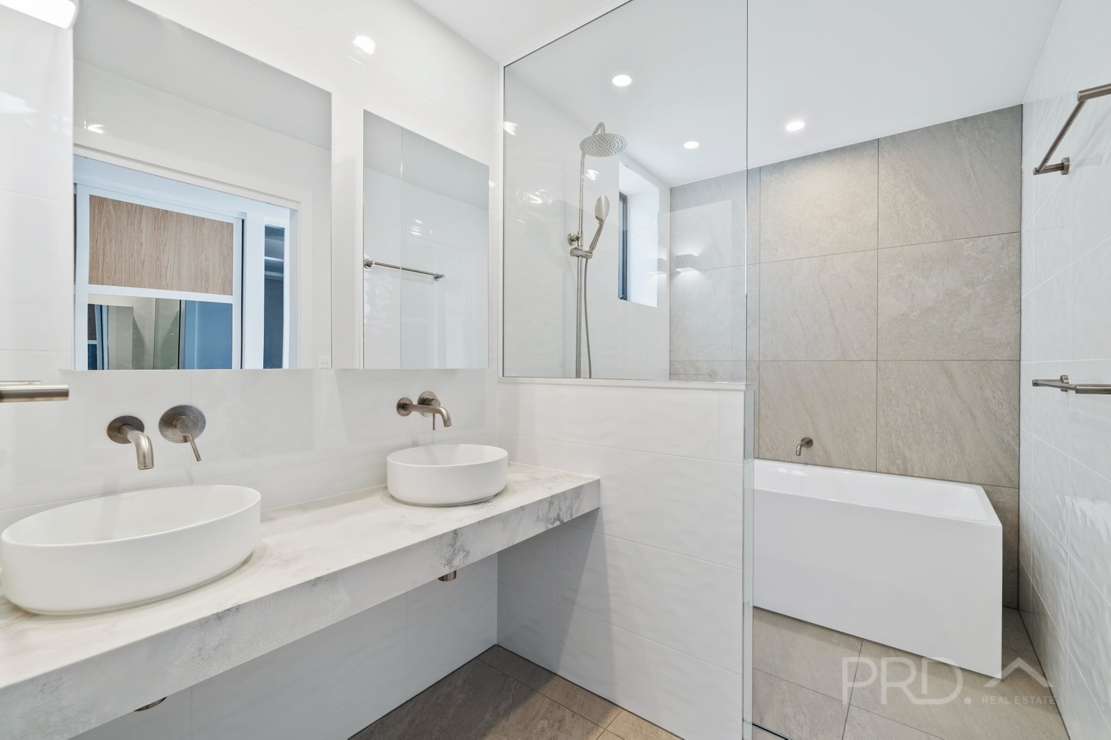 23/10 Auster Street REDLAND BAY 16