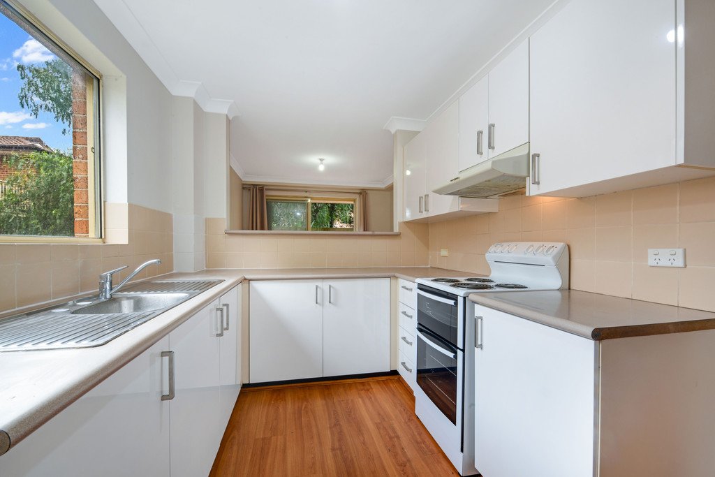 23/11 Hill Street MARRICKVILLE 6