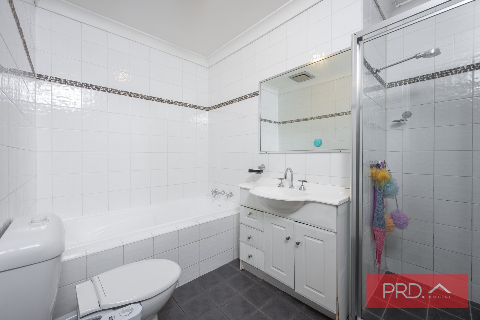 23/12-20 Lachlan Street LIVERPOOL 4