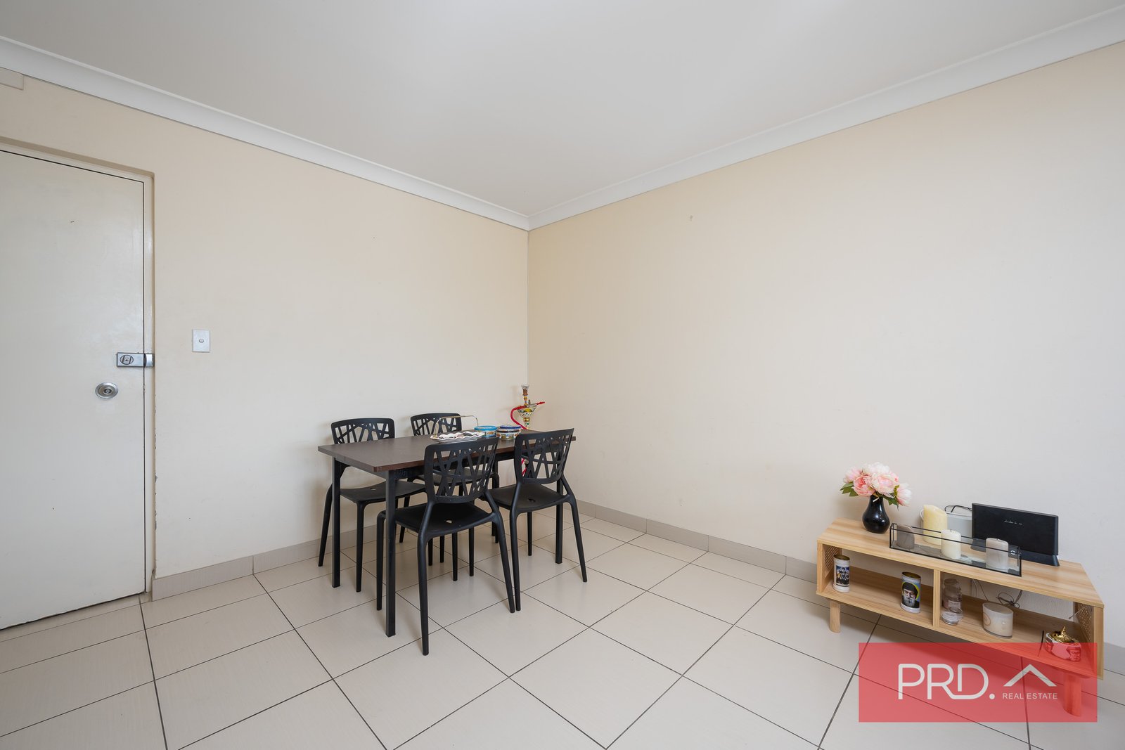 23/12-20 Lachlan Street LIVERPOOL 6