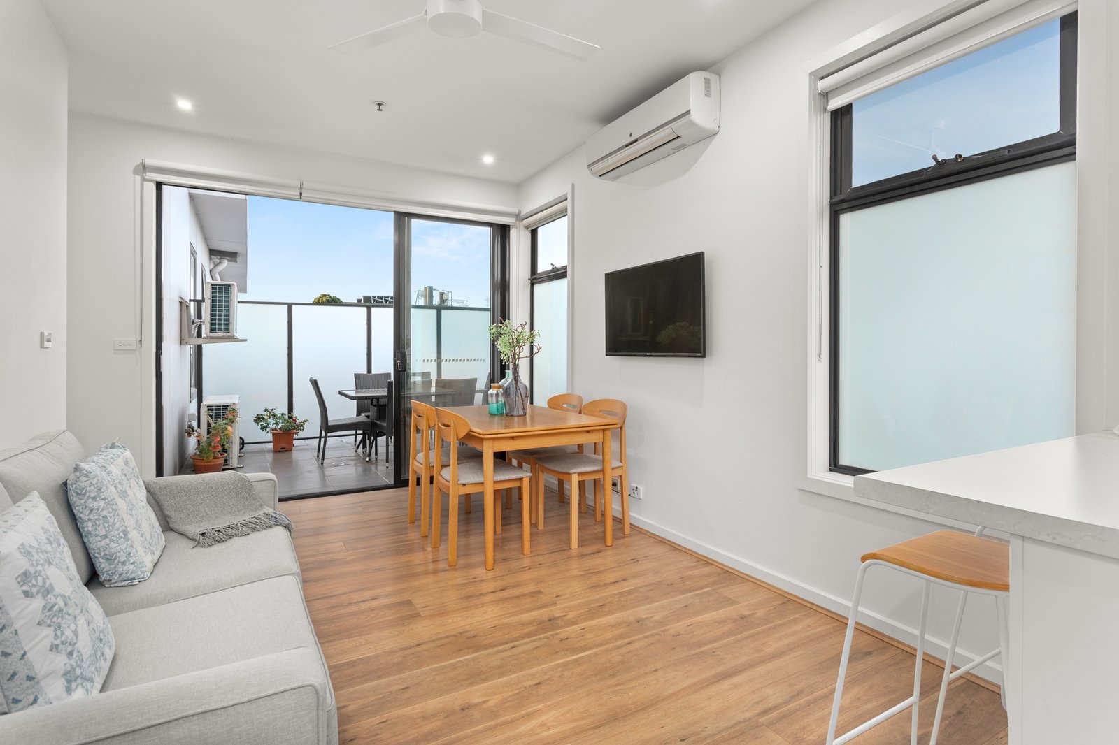 Gallery: 23/12 Carrum Street