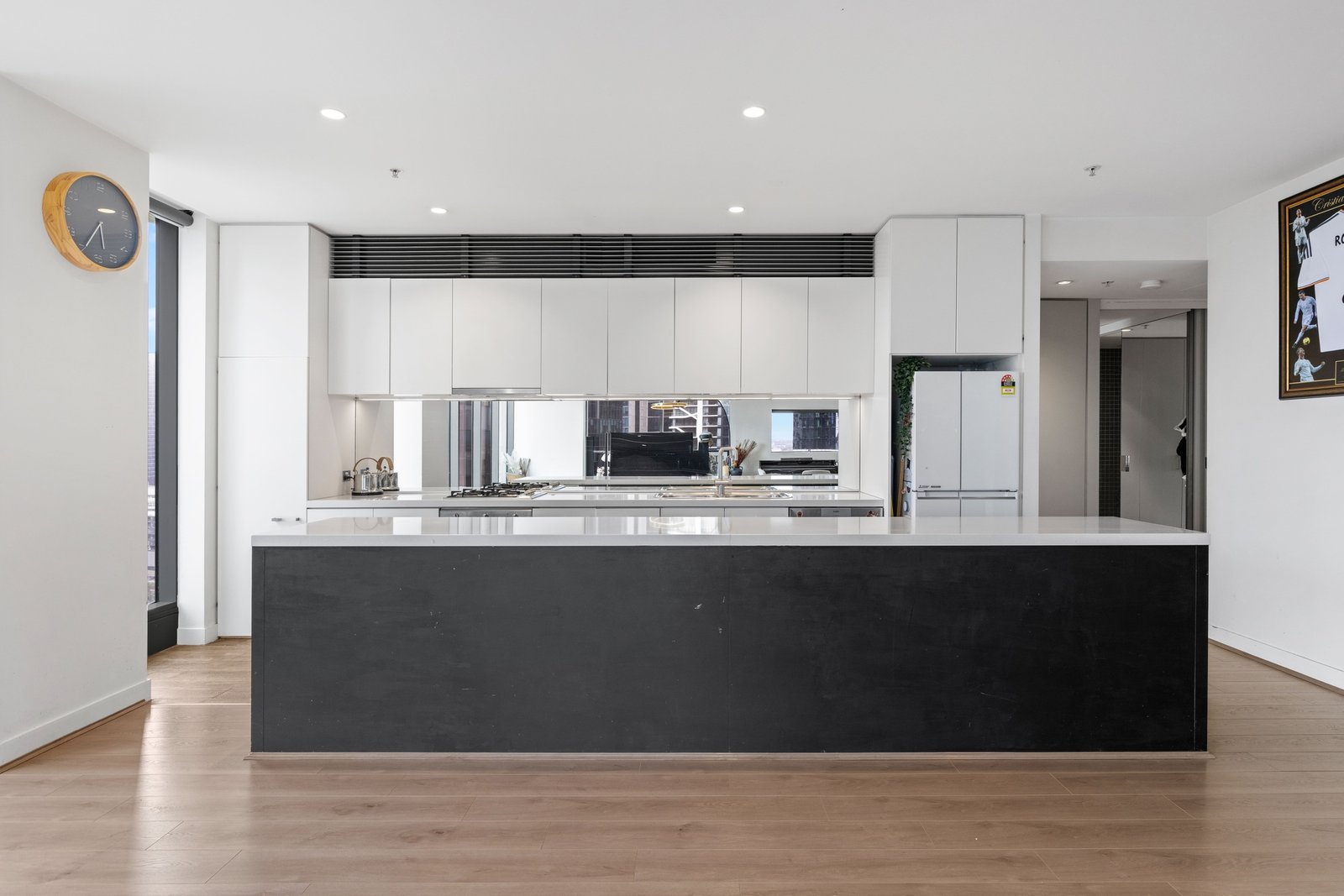 Gallery: 2312/1 Freshwater Place