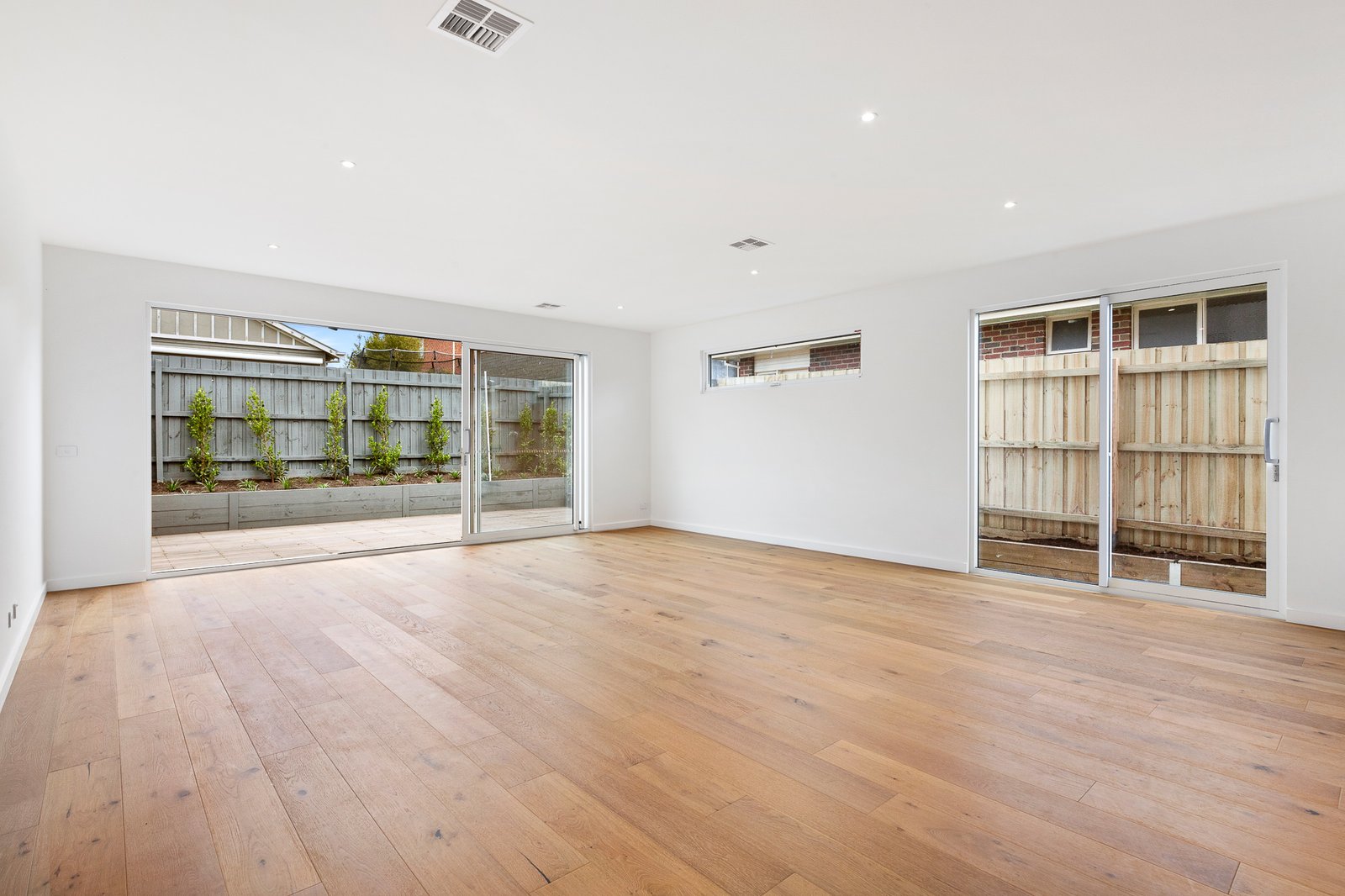 Gallery: 2/313 Jasper Road