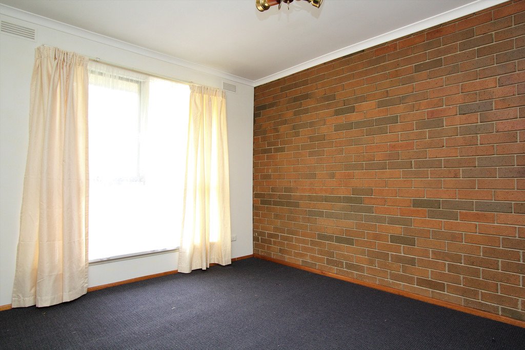 2/313 Tinworth Avenue MOUNT CLEAR 5