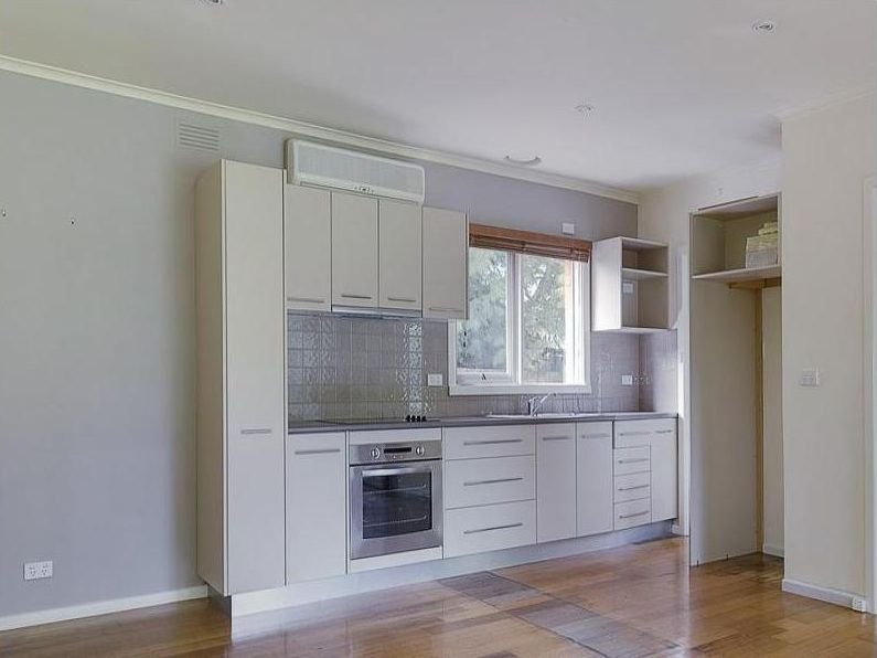 Gallery: 2/315 Nepean Highway Service Road