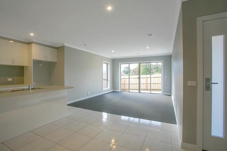 Gallery: 2/315 Walker Street