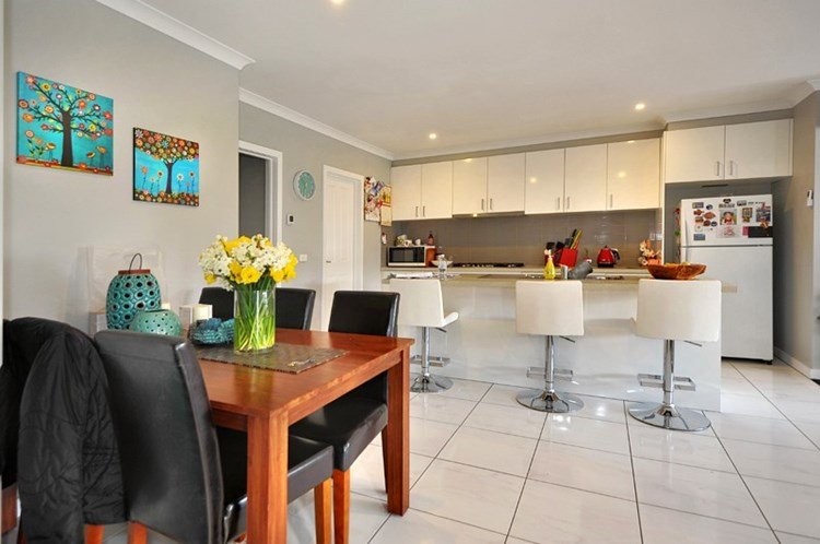 Gallery: 2/315 Walker Street