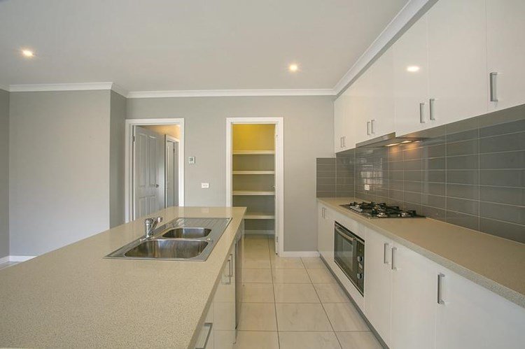 Gallery: 2/315 Walker Street