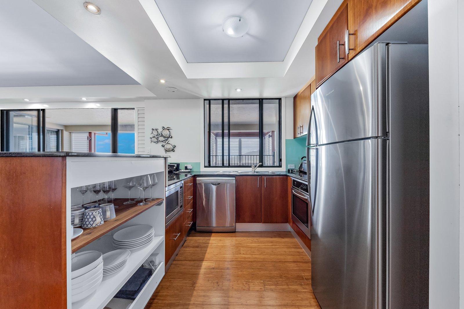 23/16 Golden Orchid Drive AIRLIE BEACH 8