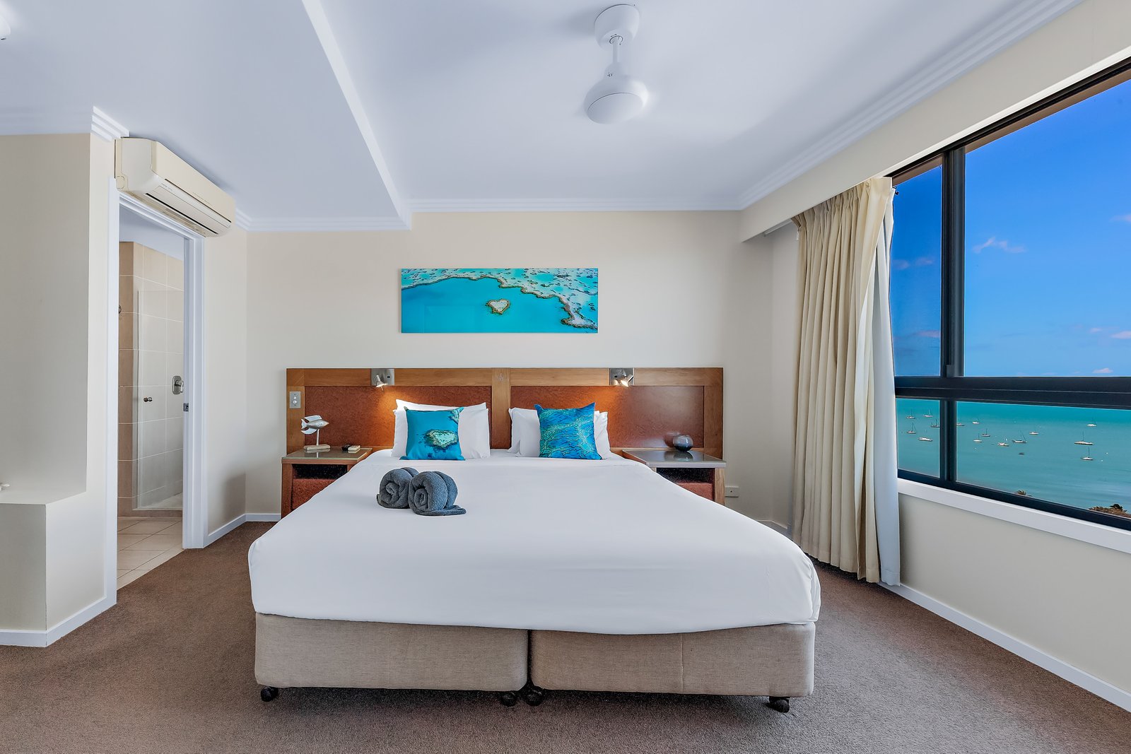 23/16 Golden Orchid Drive AIRLIE BEACH 10