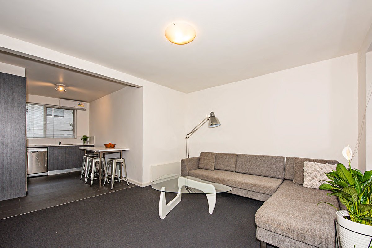 Gallery: 2/317 Dandenong Road