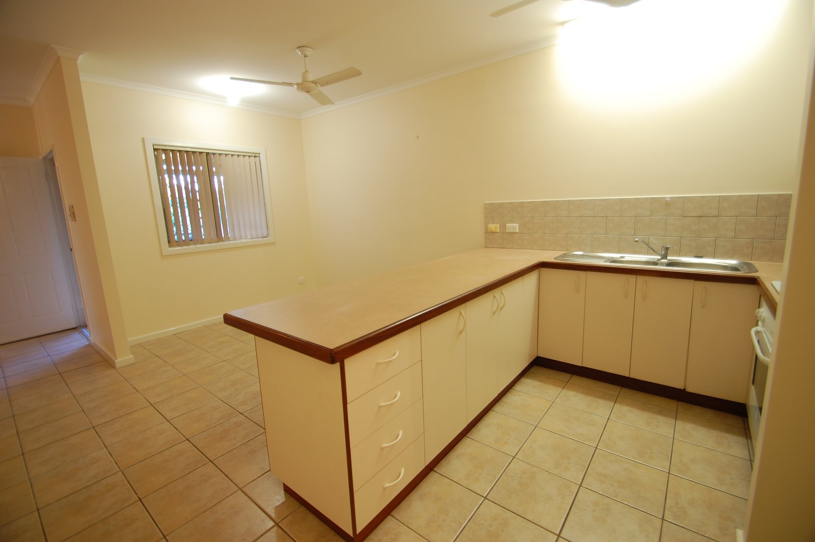 23/17 Dora Street BROOME 6