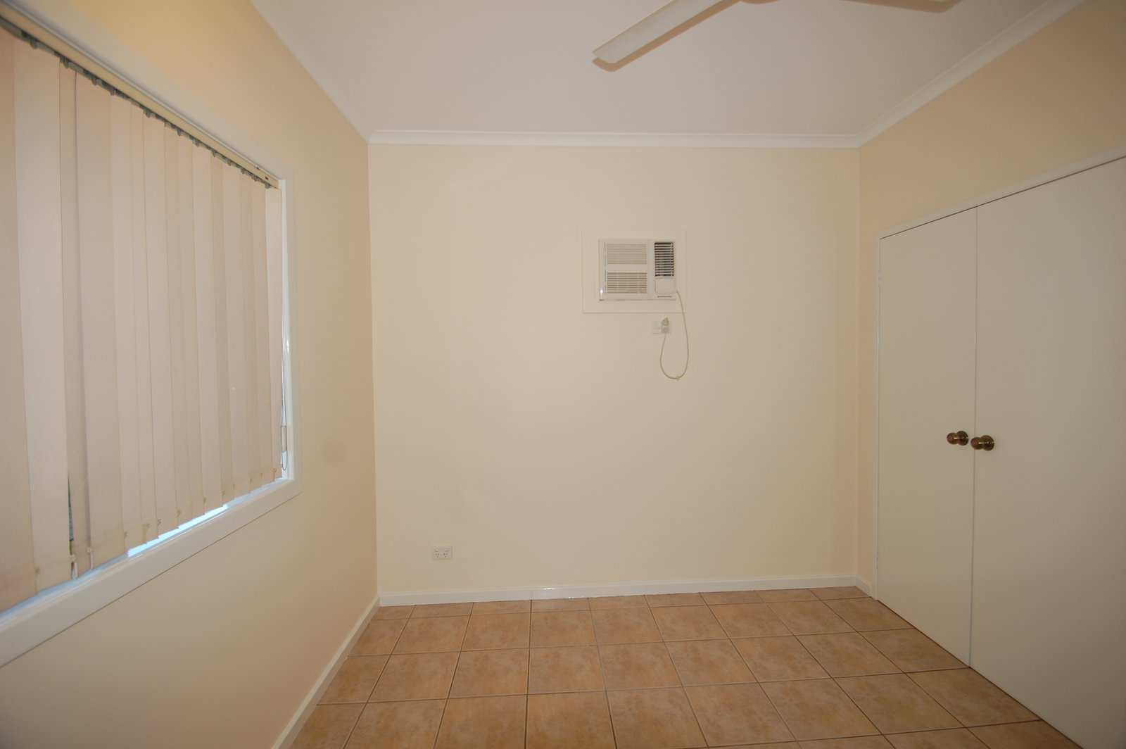 23/17 Dora Street BROOME 8