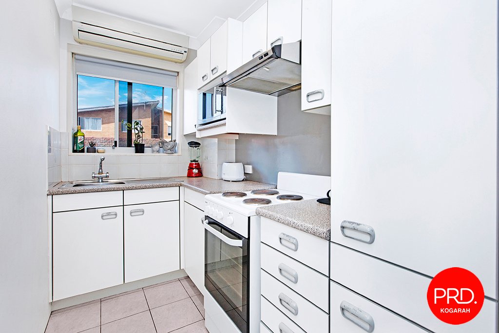 23/171 Willarong Road CARINGBAH 2