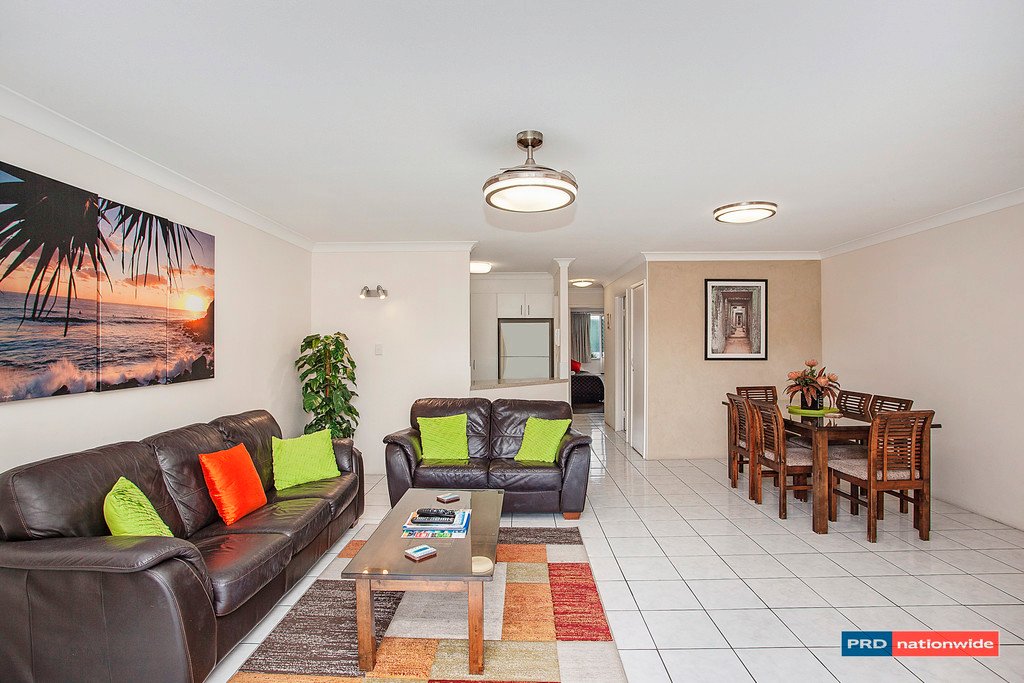 23/1915 Gold Coast Hwy  BURLEIGH HEADS 3