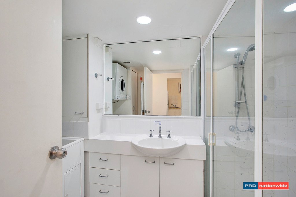 23/1915 Gold Coast Hwy  BURLEIGH HEADS 6