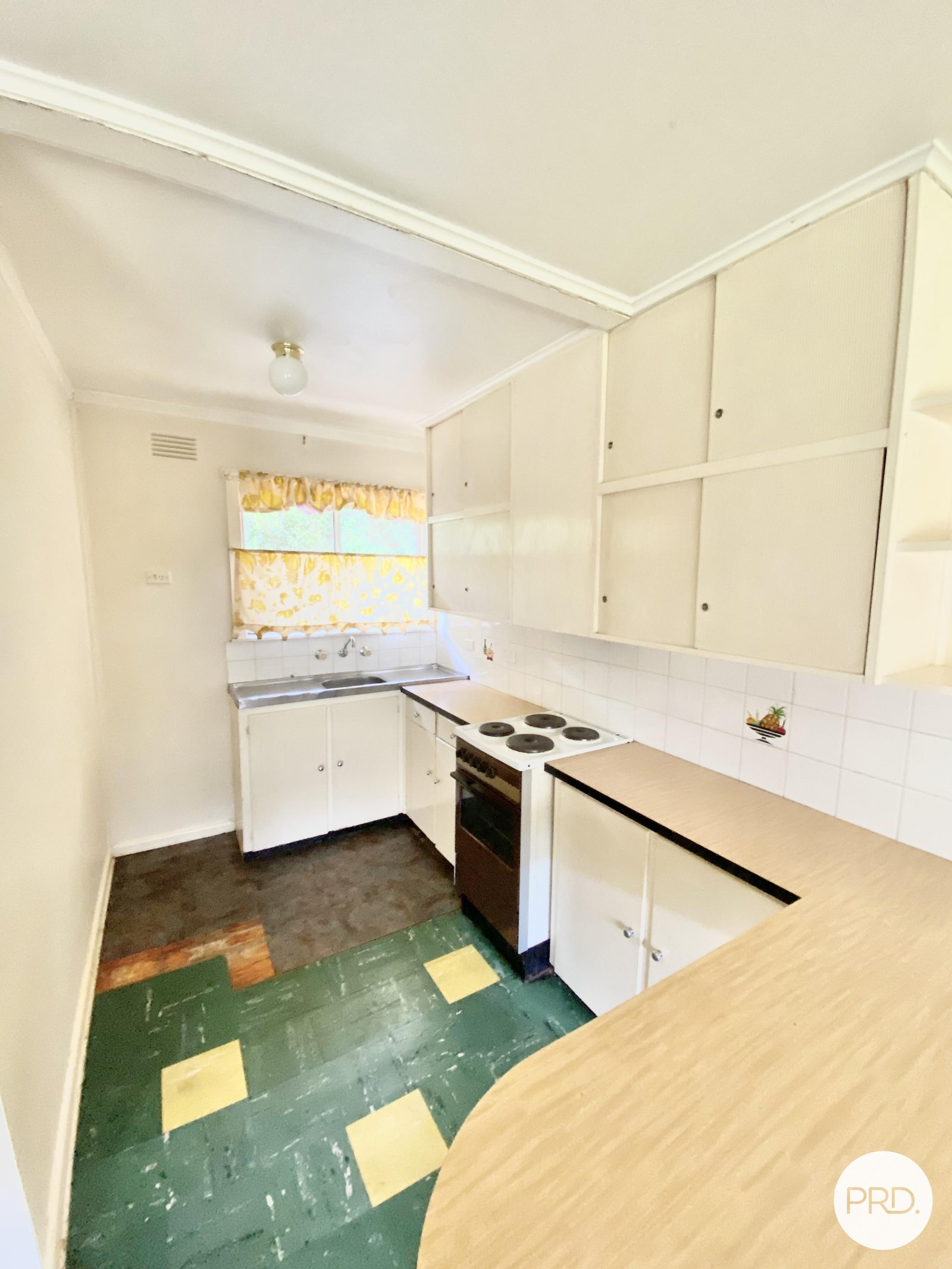 2/32-34 Flinders Street TURVEY PARK 3