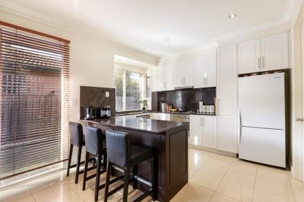 Gallery: 2/32 Bateman Street