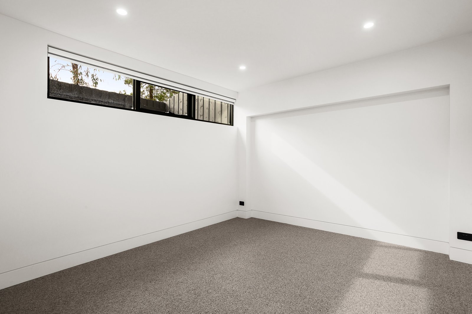 Real Estate and Property in 2/32 Chadstone Road, Malvern East, VIC