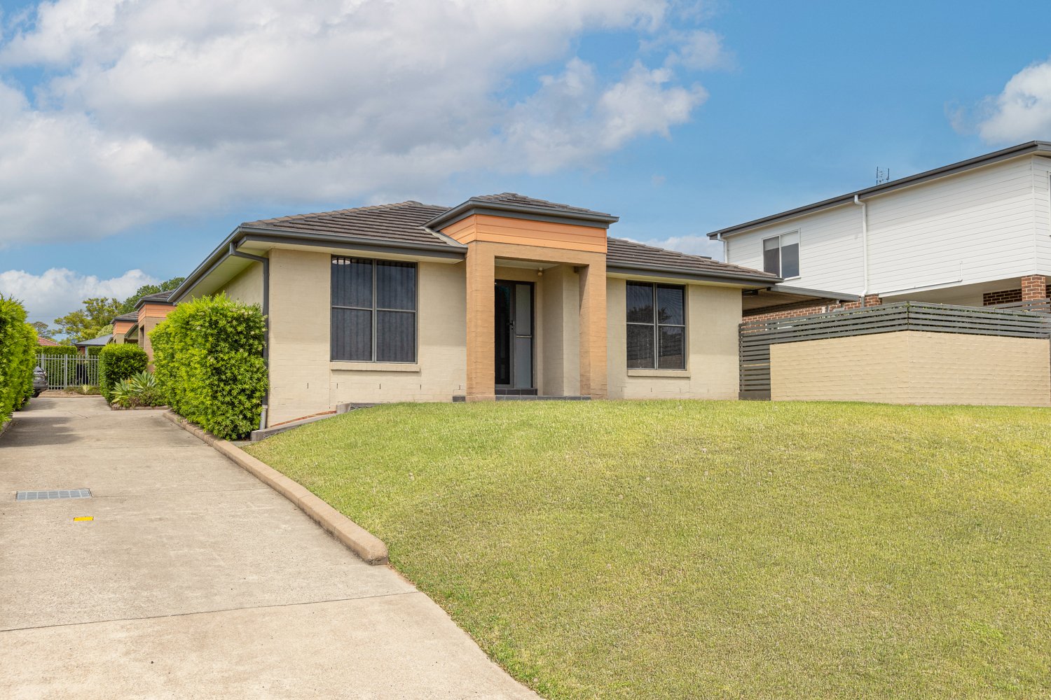 2/32 Crawford Avenue TENAMBIT 1
