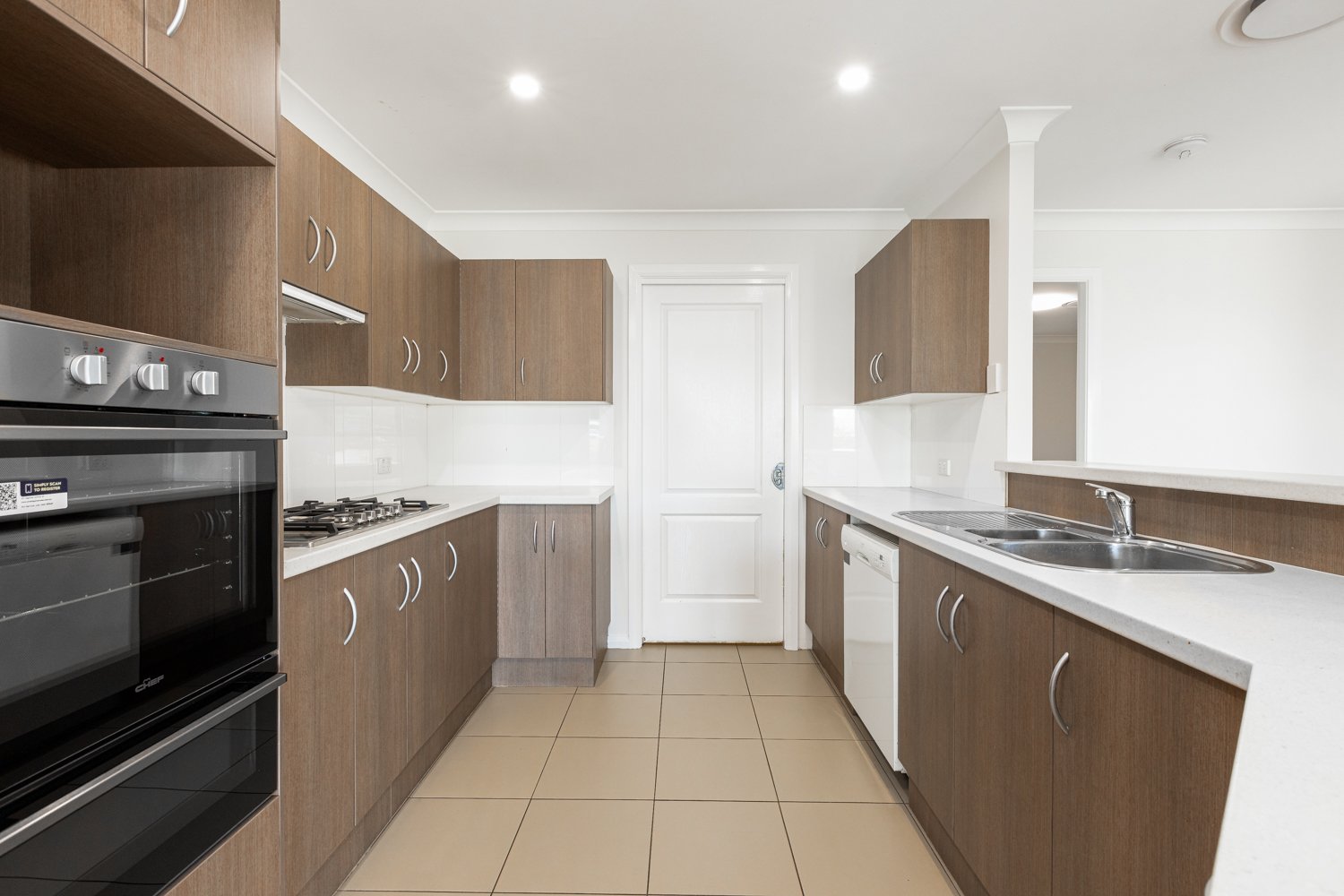 2/32 Crawford Avenue TENAMBIT 5