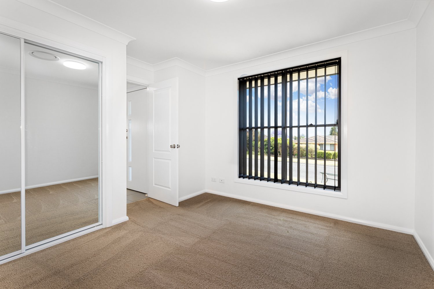 2/32 Crawford Avenue TENAMBIT 11