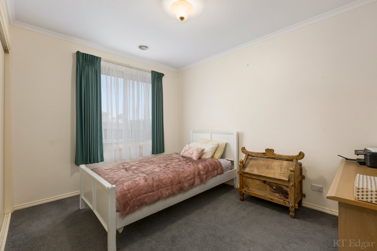 Real Estate and Property in 2/32 Cypress Crescent, Leopold, VIC