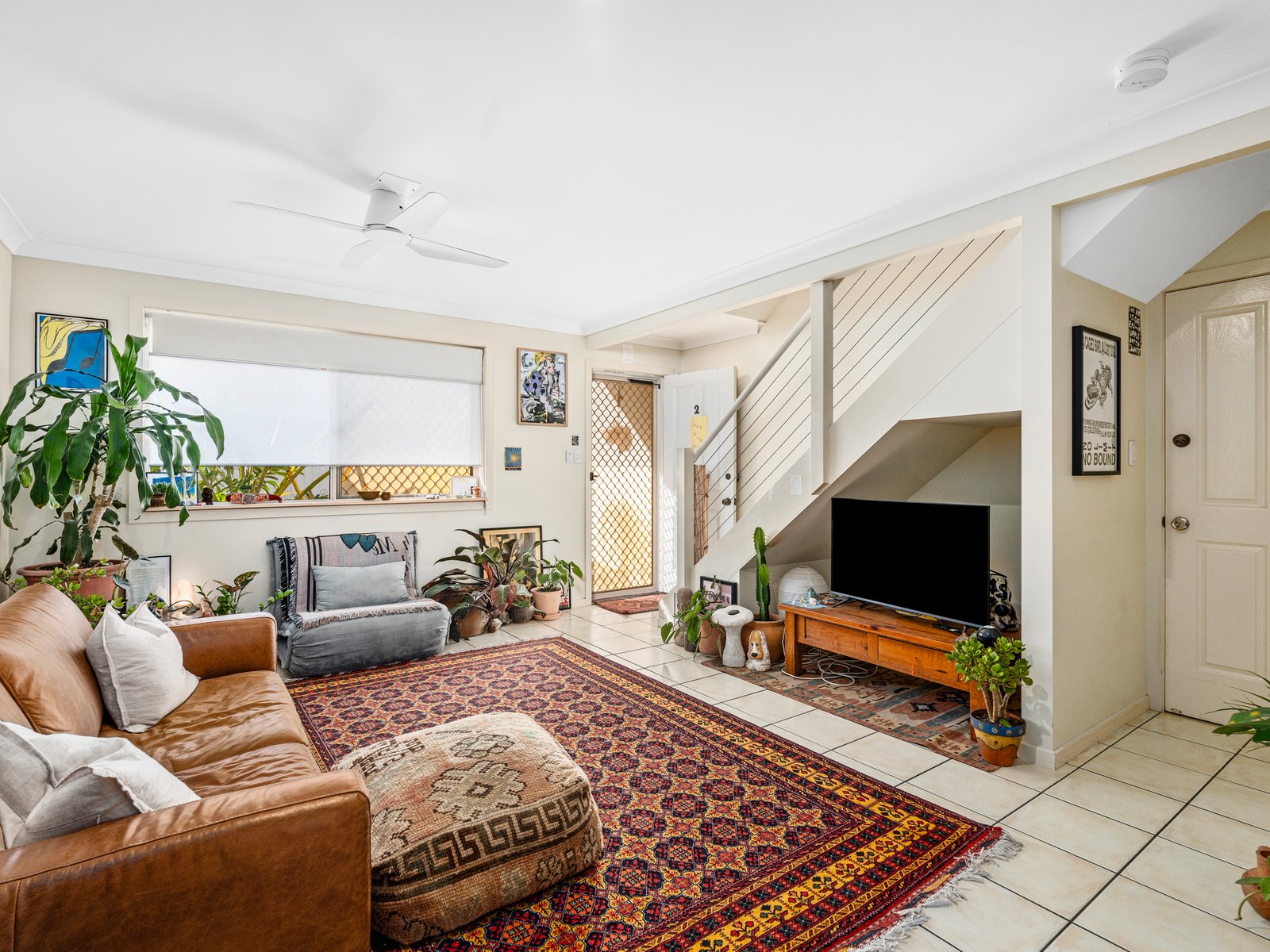 2/32 Elanora Avenue POTTSVILLE 11