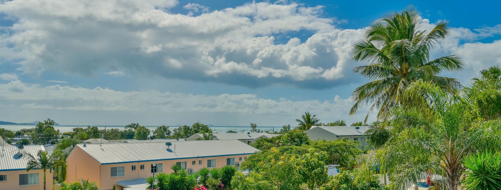 23/2 Eshelby Drive CANNONVALE 4