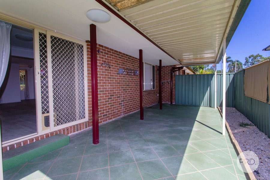 2/32 First Street KINGSWOOD 14