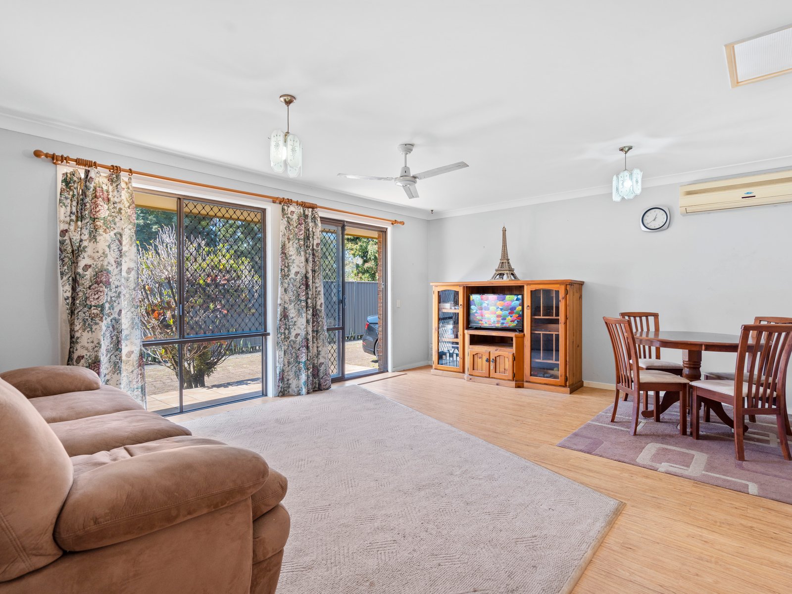 2/32 Guineas Creek Road CURRUMBIN WATERS 3