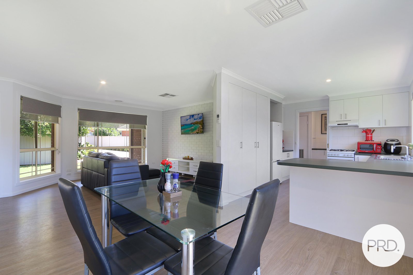 2/32 Lawson Street WEST WODONGA 5
