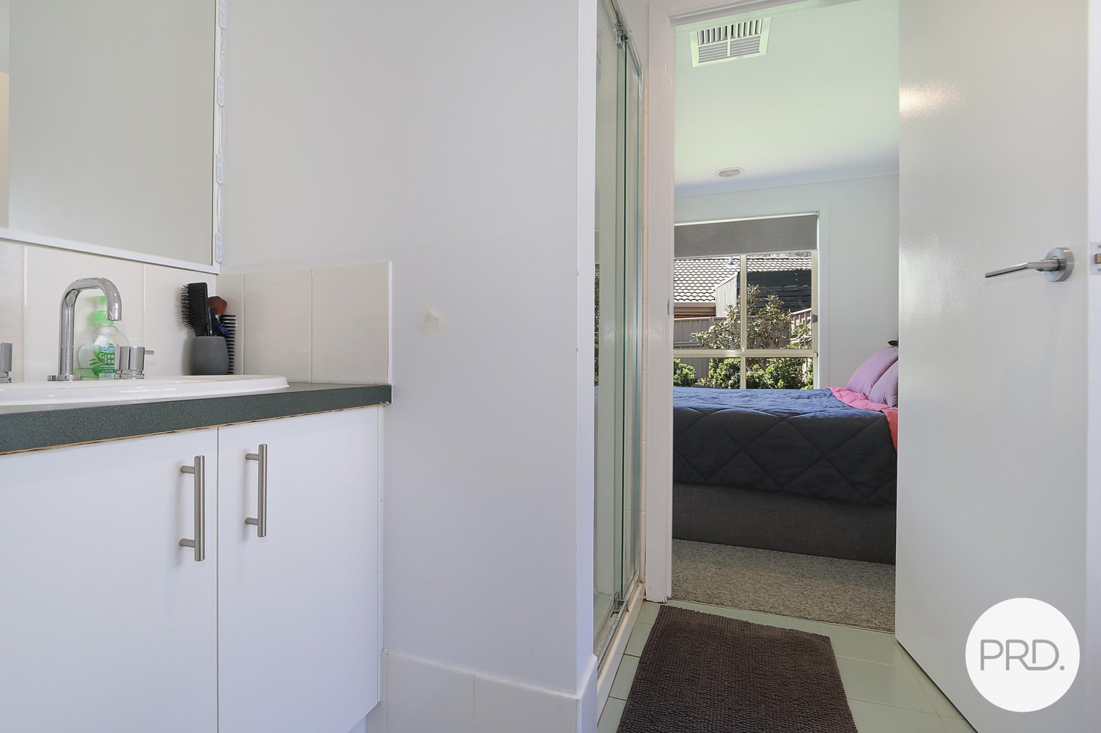 2/32 Lawson Street WEST WODONGA 12