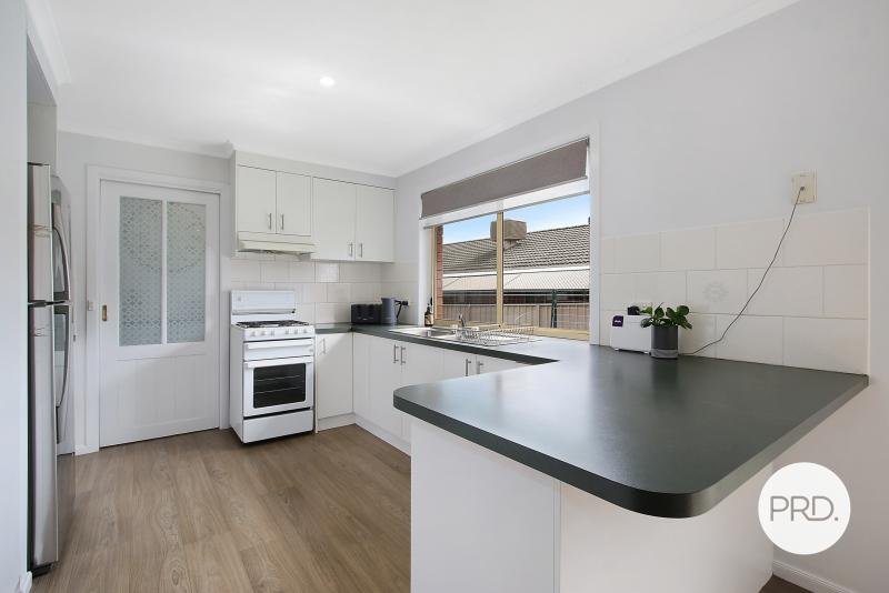 2/32 Lawson Street WEST WODONGA 2