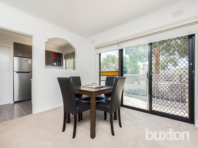 Gallery: 2/32 Matlock Street