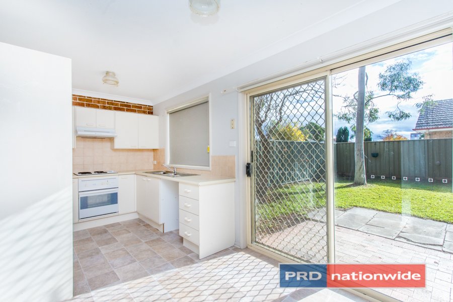 2/32 McNaughton Street JAMISONTOWN 5