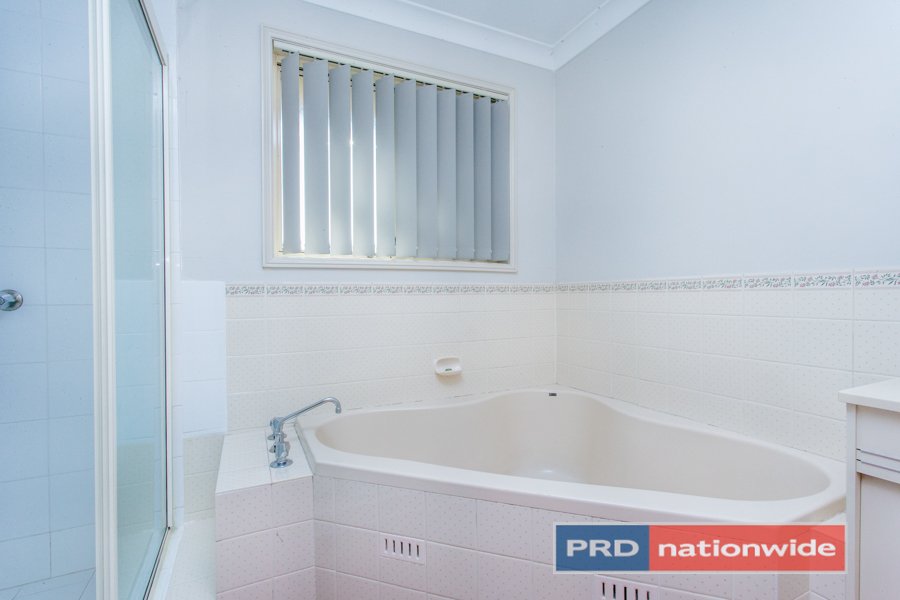 2/32 McNaughton Street JAMISONTOWN 10