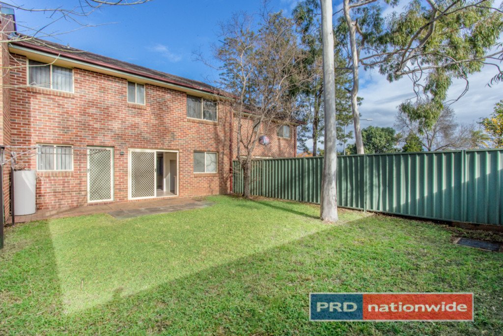 2/32 McNaughton Street JAMISONTOWN 14