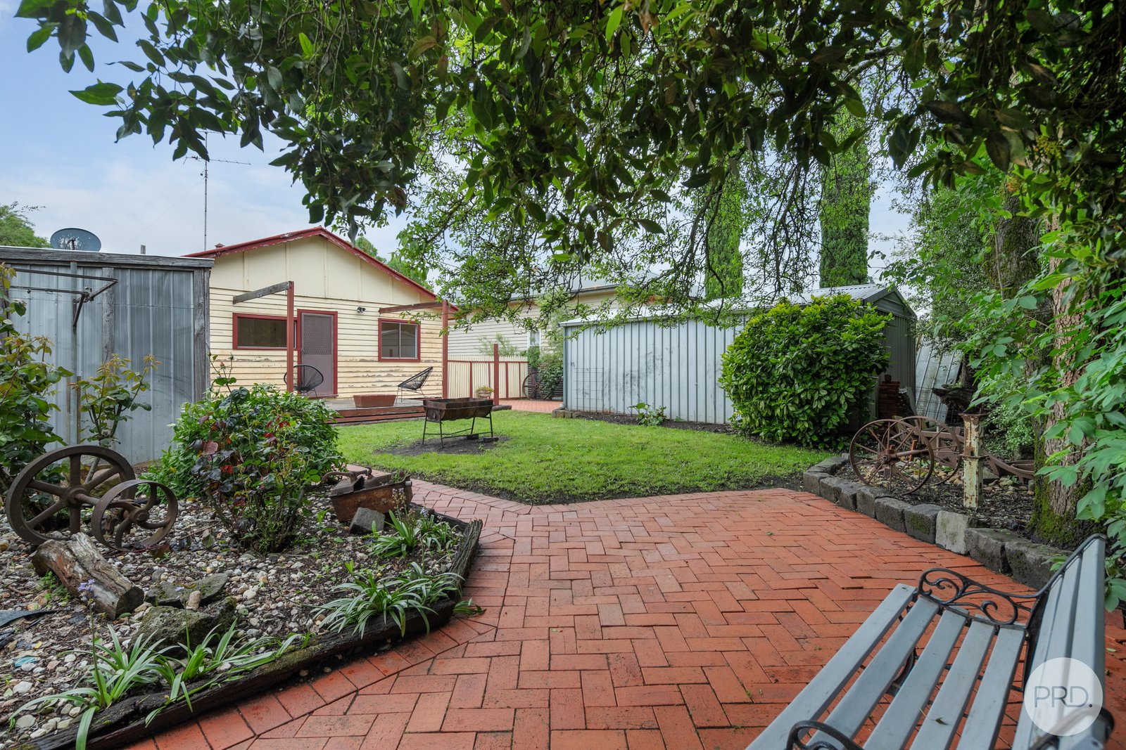 232 Park Street West  DELACOMBE 11