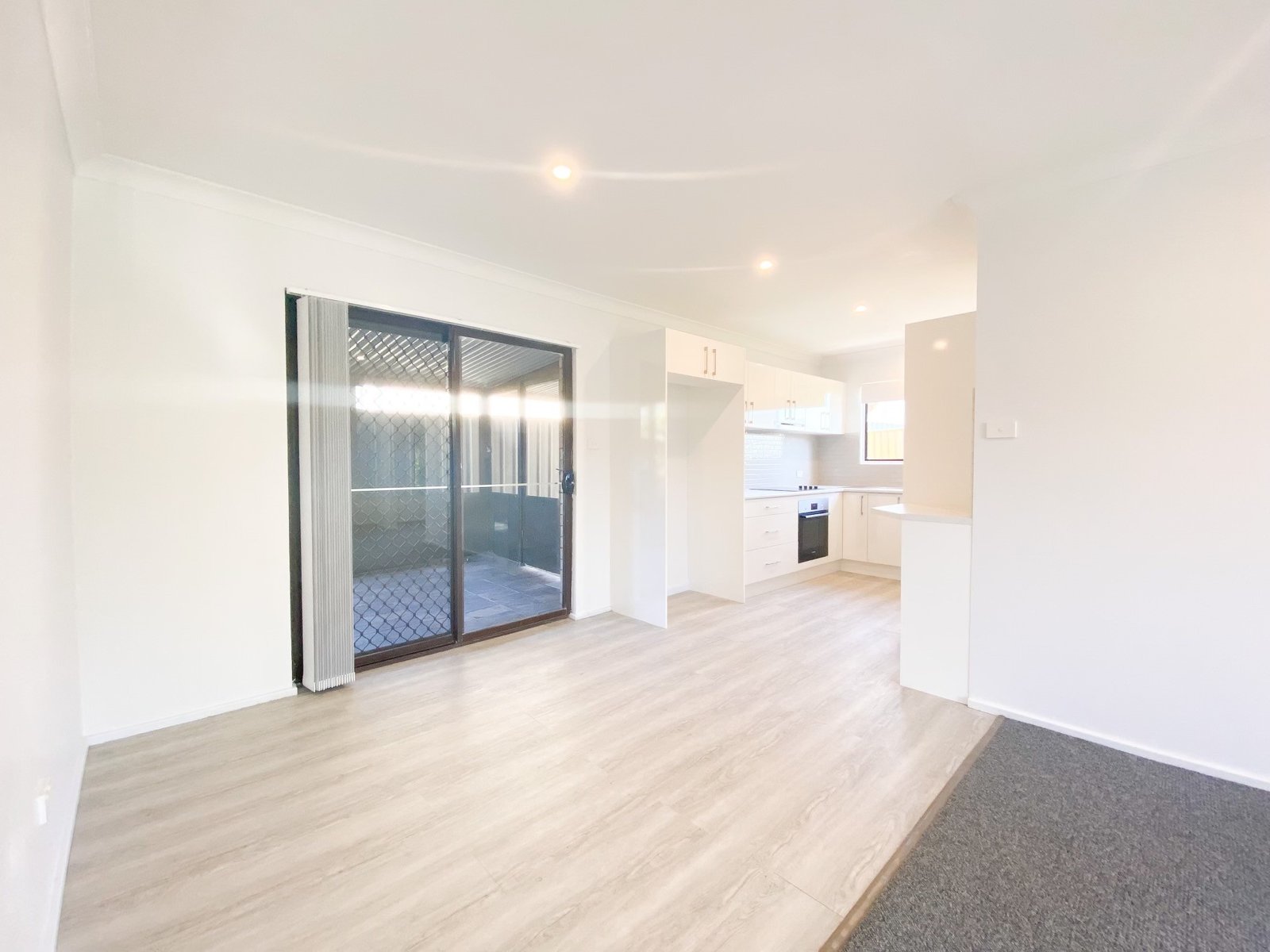 2/32 Parkes  NELSON BAY 5