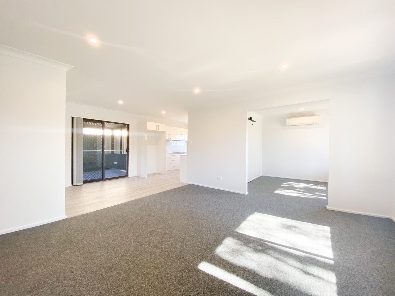 2/32 Parkes  NELSON BAY 4