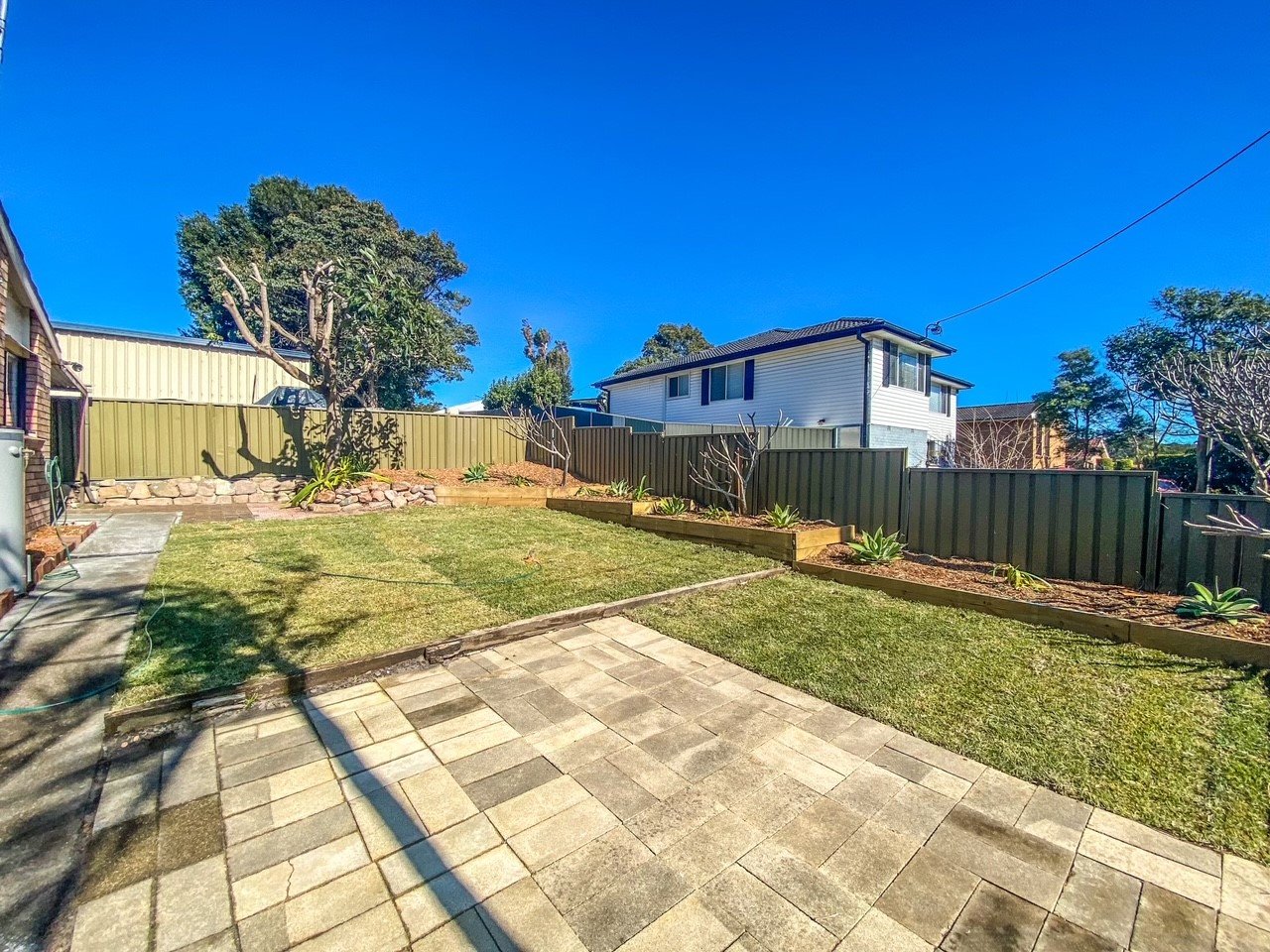 2/32 Parkes  NELSON BAY 10