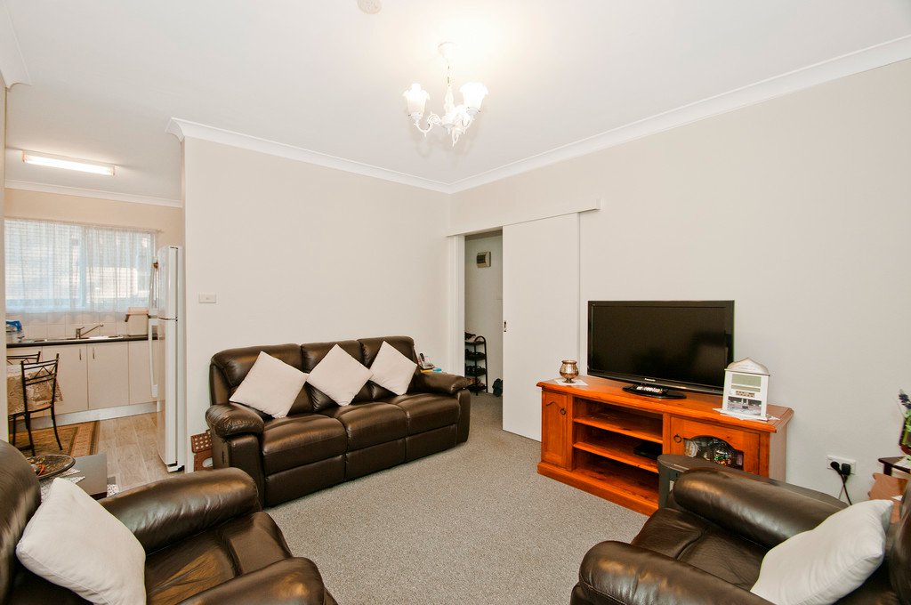 2/32 Rann Street FAIRY MEADOW 2
