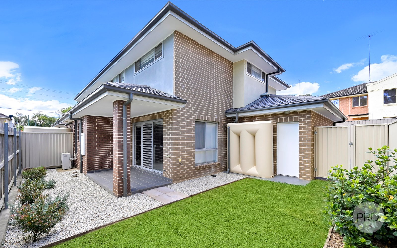 2/32 Robert Street PENRITH 12