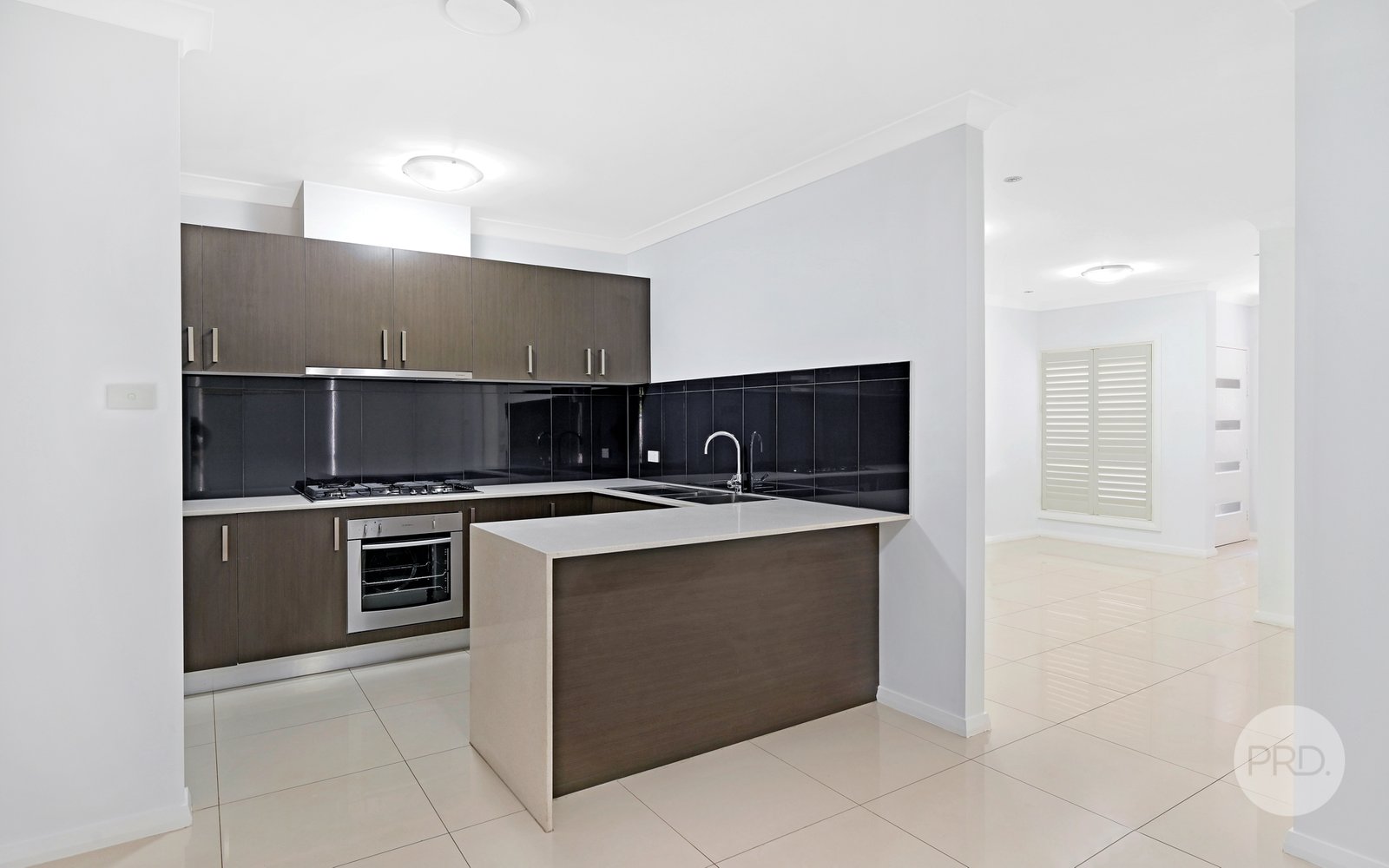 2/32 Robert Street PENRITH 3