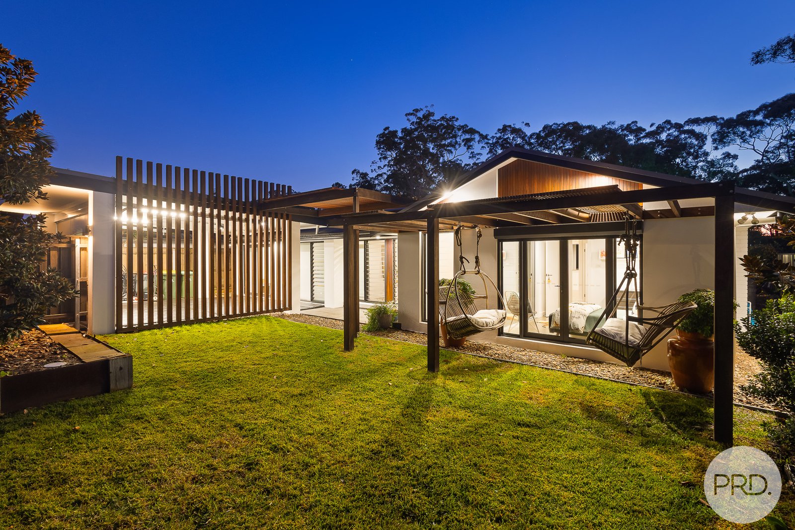 232 Sandy Point Road SALAMANDER BAY 2